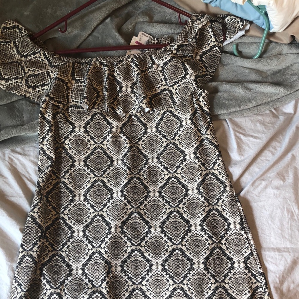 Tommy Bahama Snake Skin off the shoulder dress